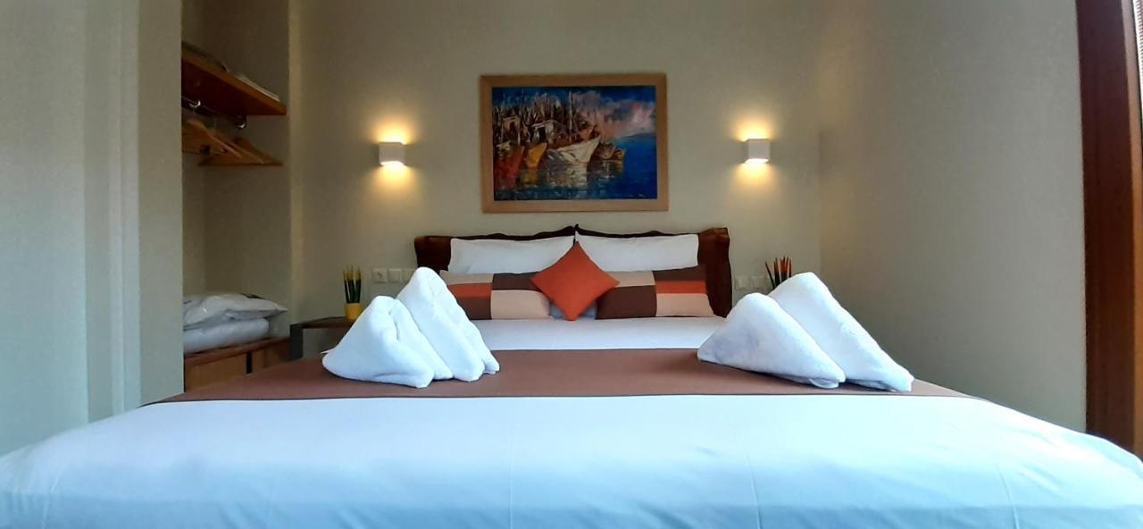 Andros 4 All Seasons Villas & Suites Ormos  외부 사진