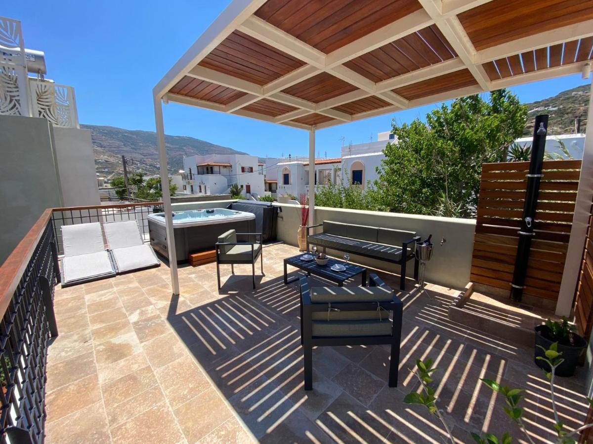 Andros 4 All Seasons Villas & Suites Ormos  외부 사진