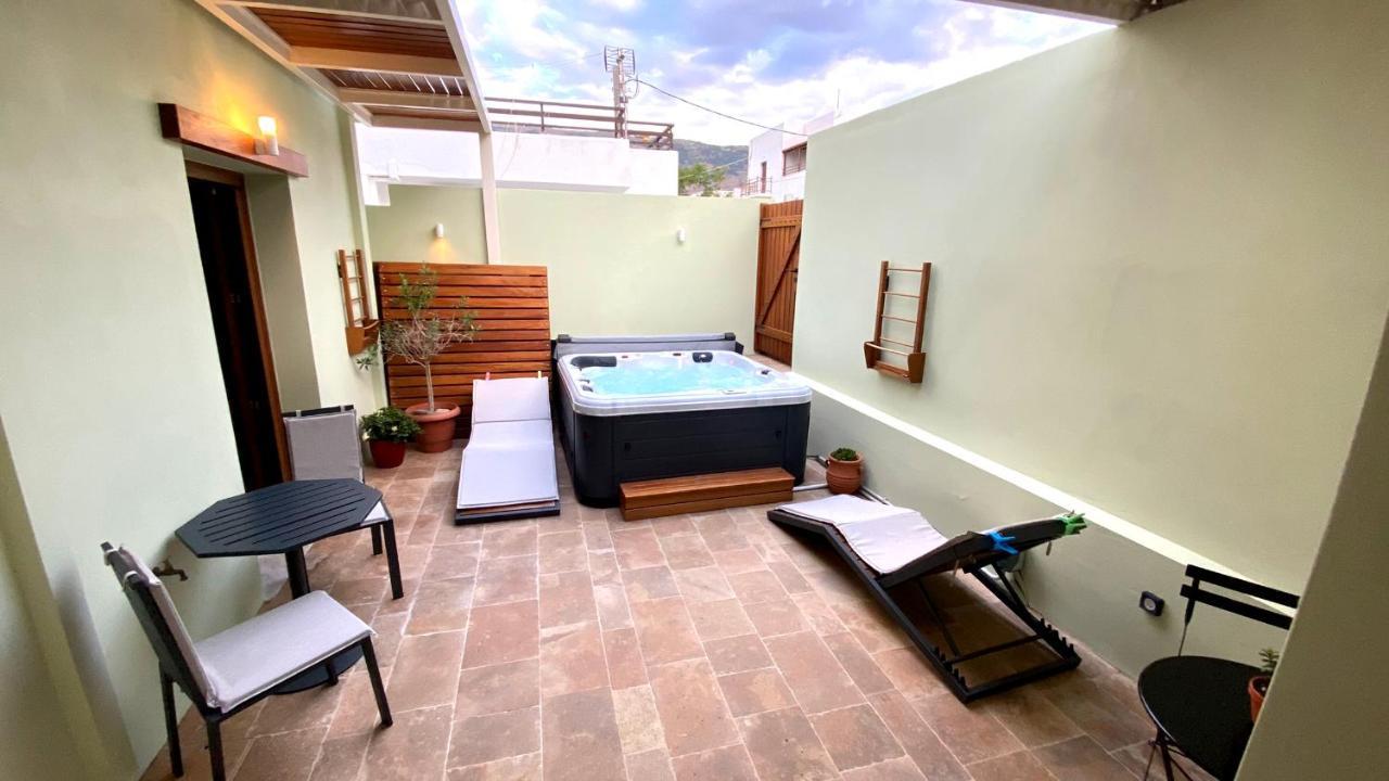 Andros 4 All Seasons Villas & Suites Ormos  외부 사진