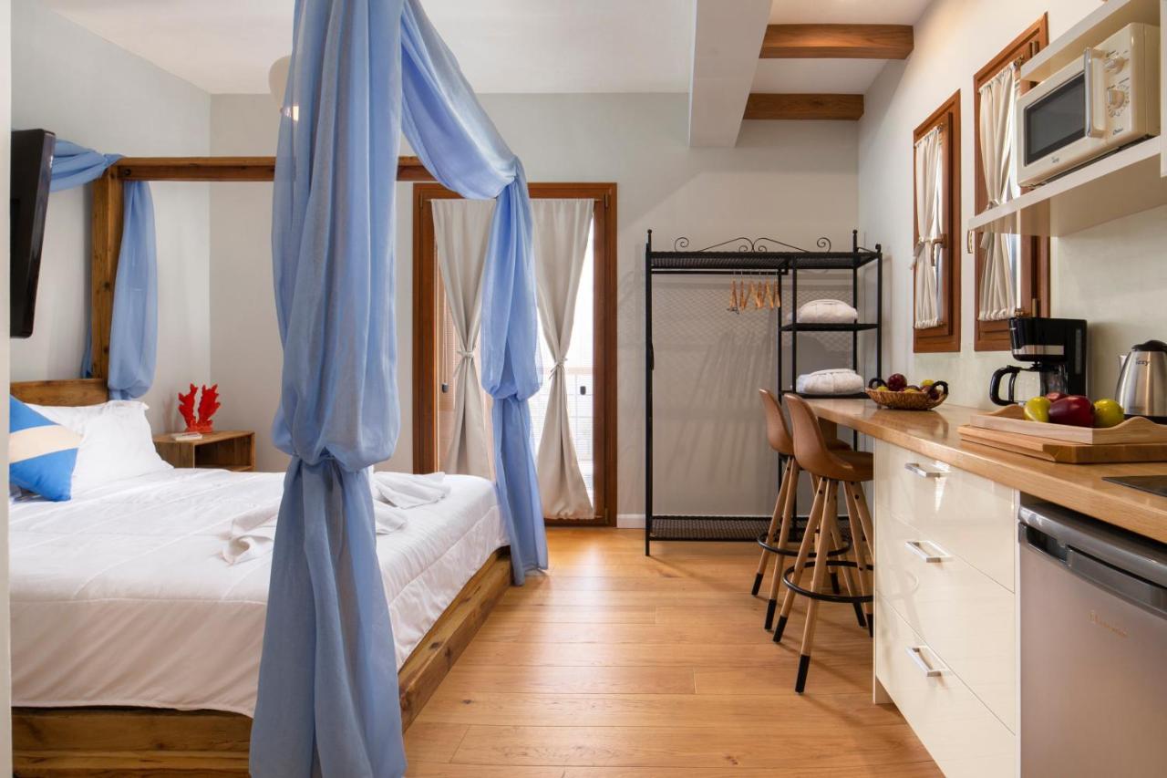 Andros 4 All Seasons Villas & Suites Ormos  외부 사진