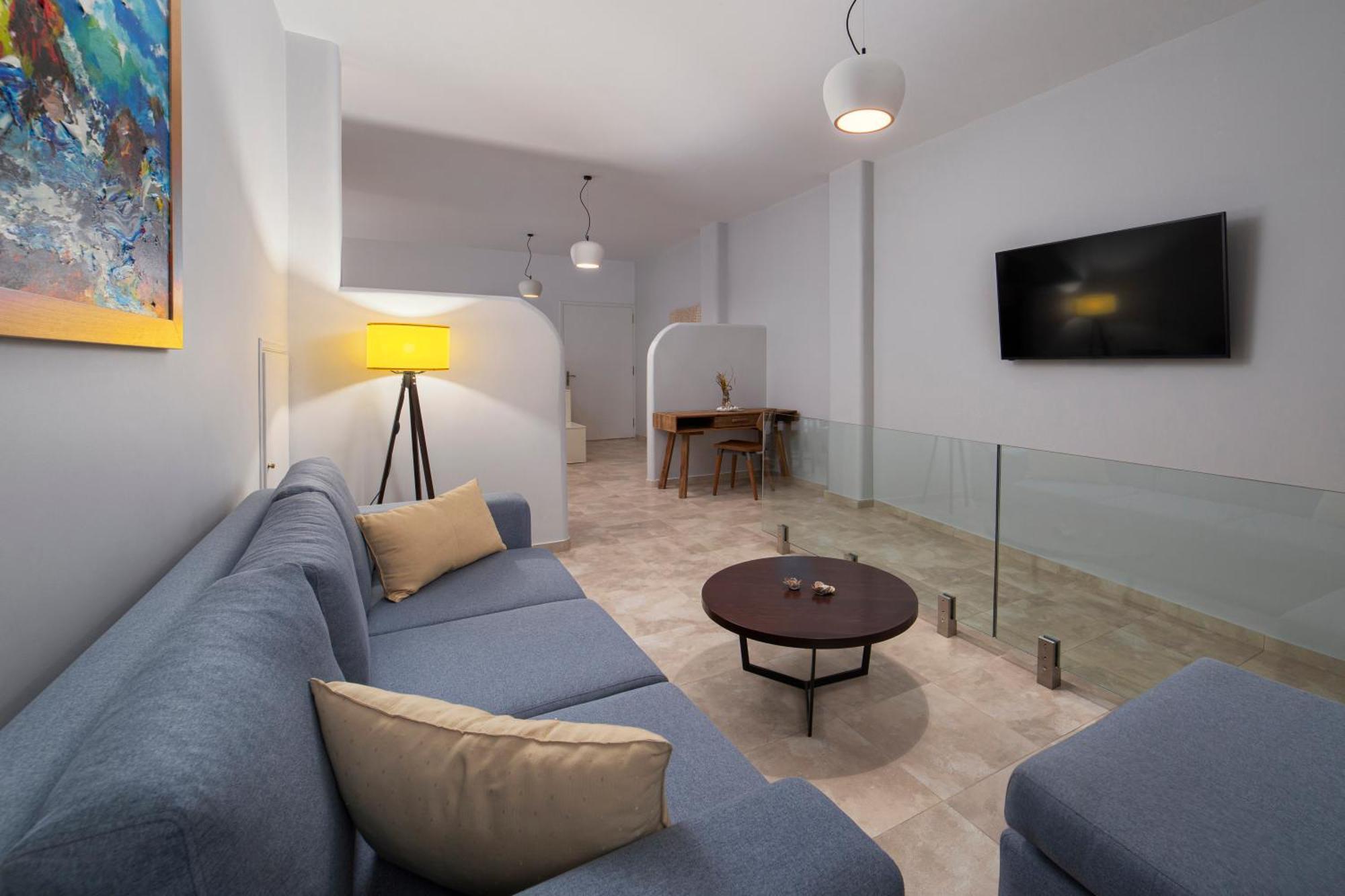 Andros 4 All Seasons Villas & Suites Ormos  외부 사진