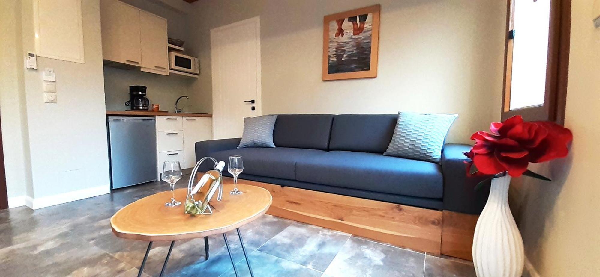 Andros 4 All Seasons Villas & Suites Ormos  객실 사진