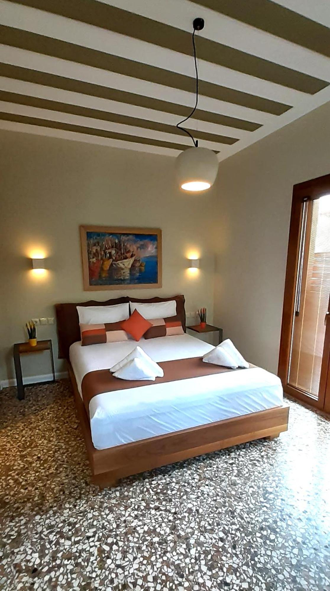 Andros 4 All Seasons Villas & Suites Ormos  객실 사진